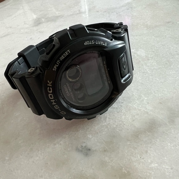 G-Shock Black Resin Watch - Picture 5 of 5